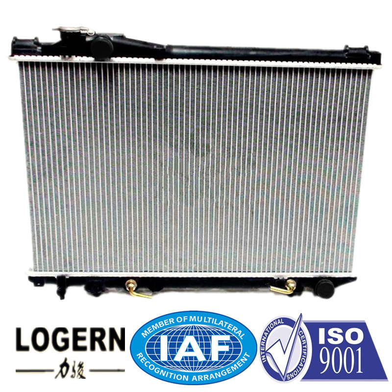 Cooling Machine Auto Radiator for Toyota 91-95 Crown at