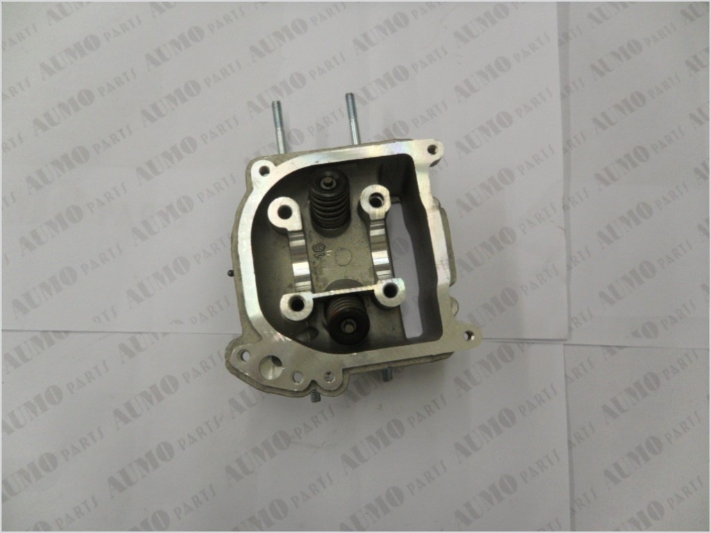Gy6 50cc Cylinder Head for Motorcycles Scooters Engine Parts