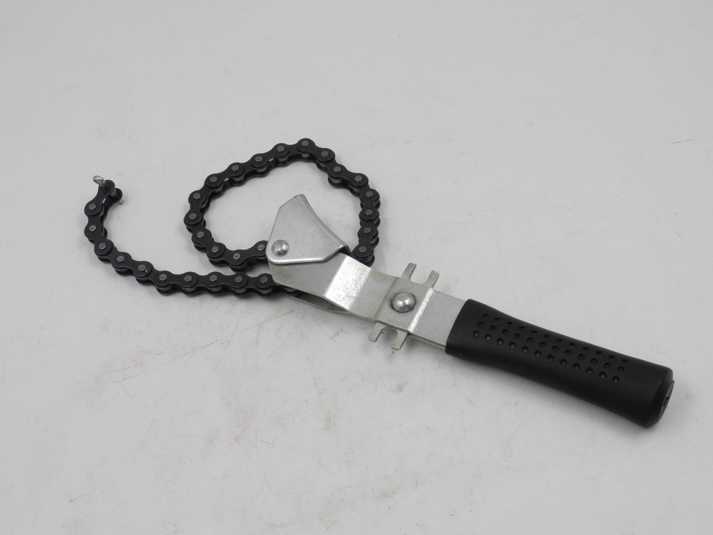 Auto Repair Tools Oil Filter Wrench with Chain