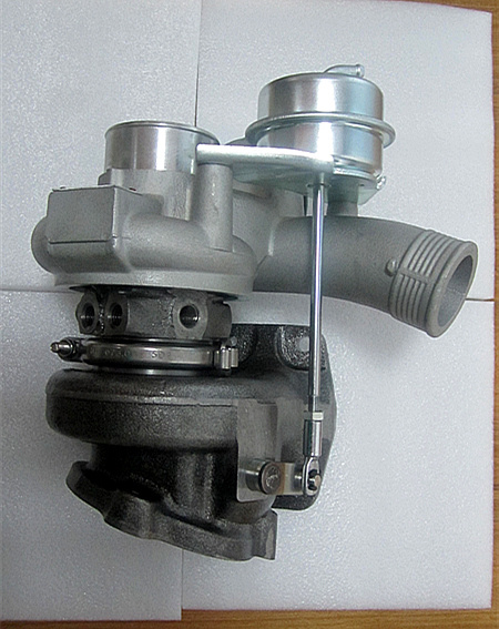 Td04 49377-06213 49377-06210 36002369 Turbocharger for Volvo Xc70 Xc90