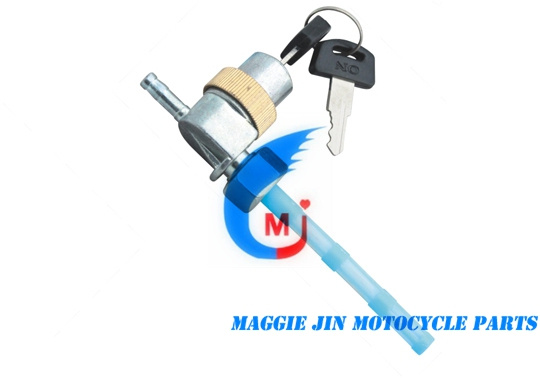 Motorcycle Parts Fuel Cock with Keys Jh70