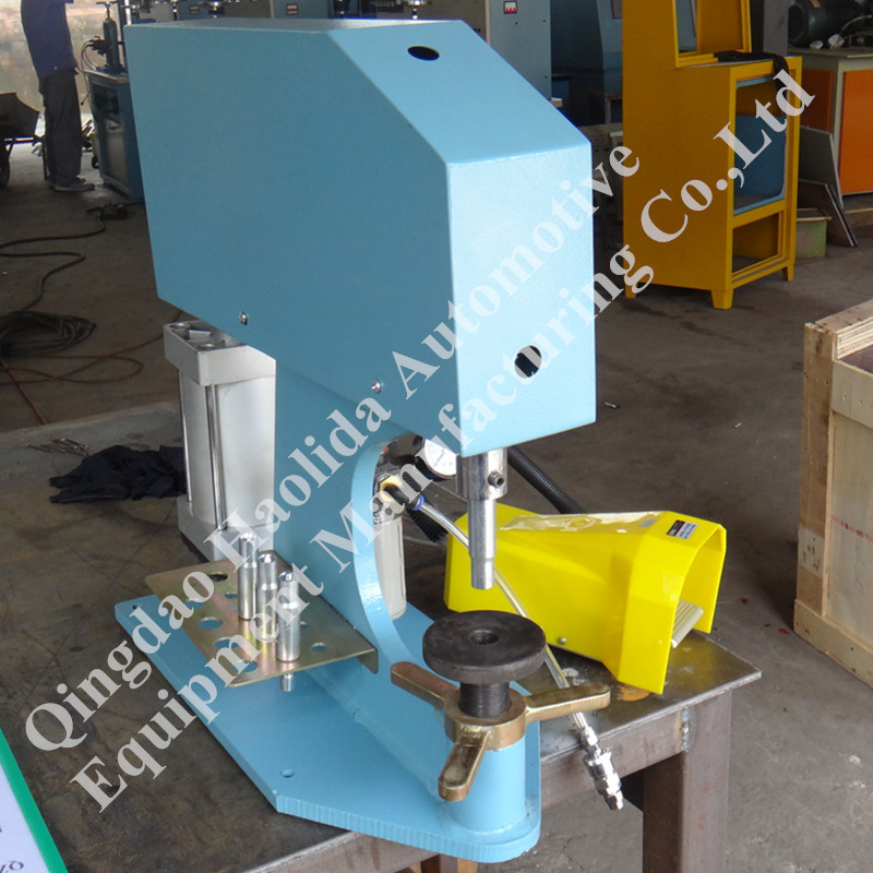 Air Driven Brake Lining Rivet Machine