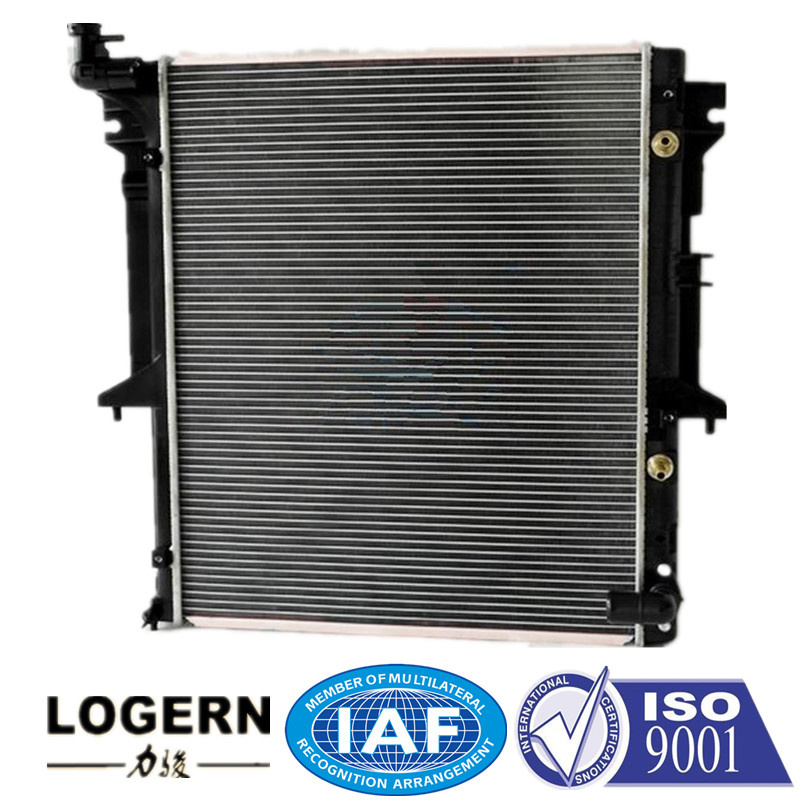 Cooling System Auto Radiator for Mitsubishi G200'04/L200'07