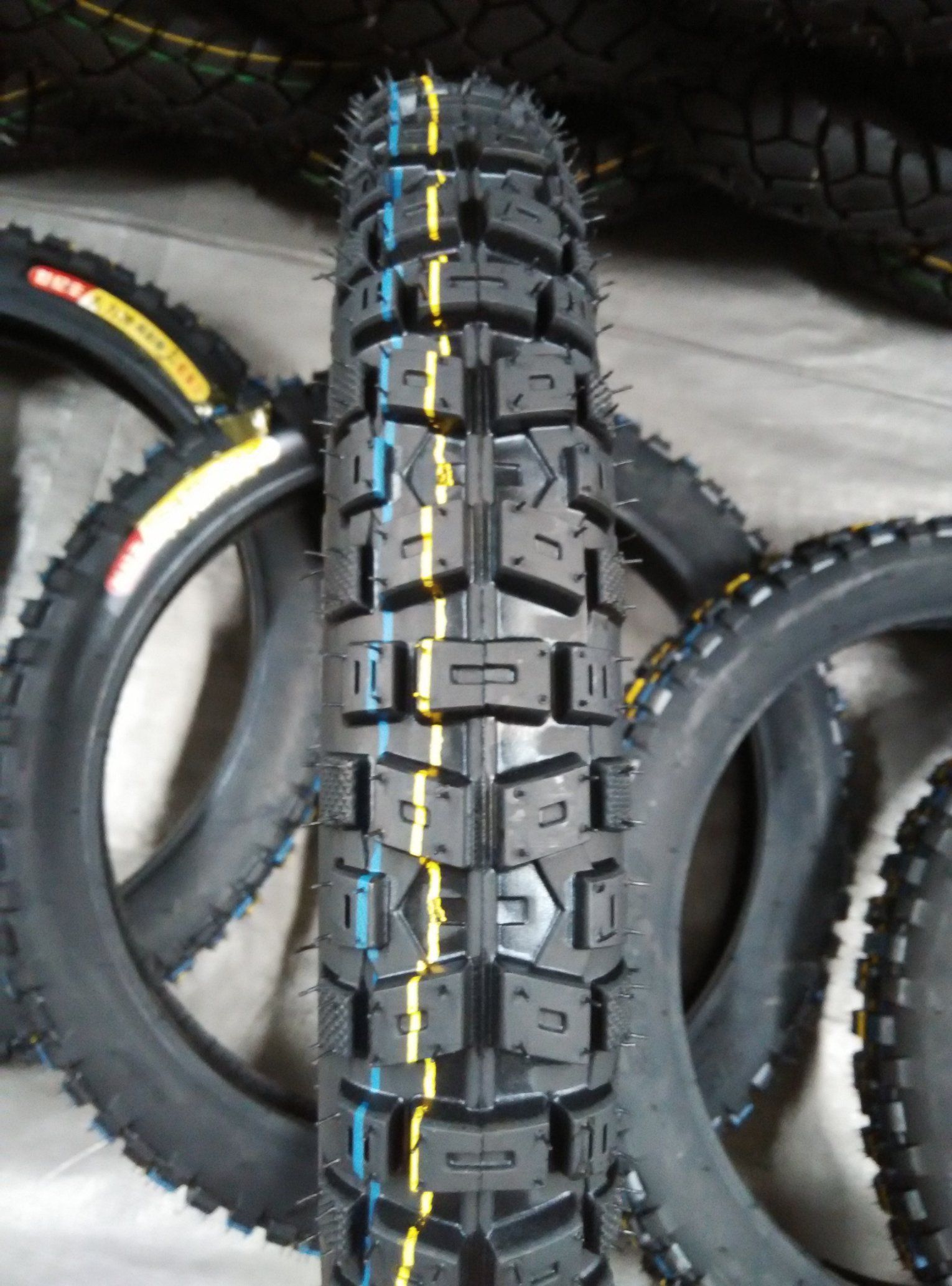 Motorcycle Tire 275-17 Big Teeth Tyre