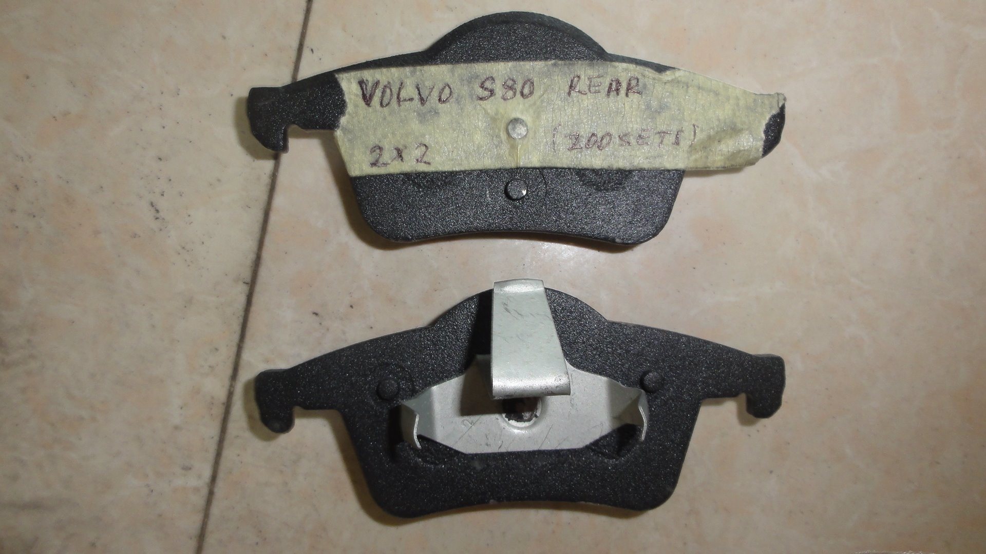 Car Auto Part Disc Brake Pad for Volvo S80 Rear