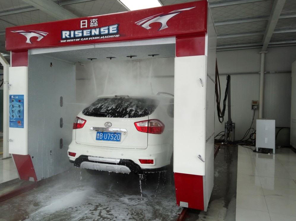 Automatic Mobile Touchless Car Cleaner
