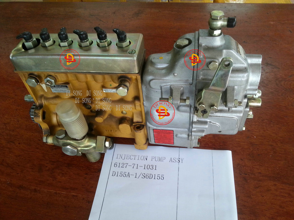 Komatsu SD6155 Fuel Pump (6127-71-1031)