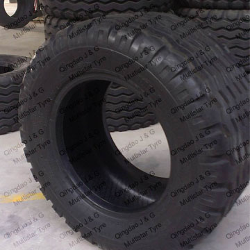 Farm Tire 15.0/55-17 for Tmr Mixer Trailer
