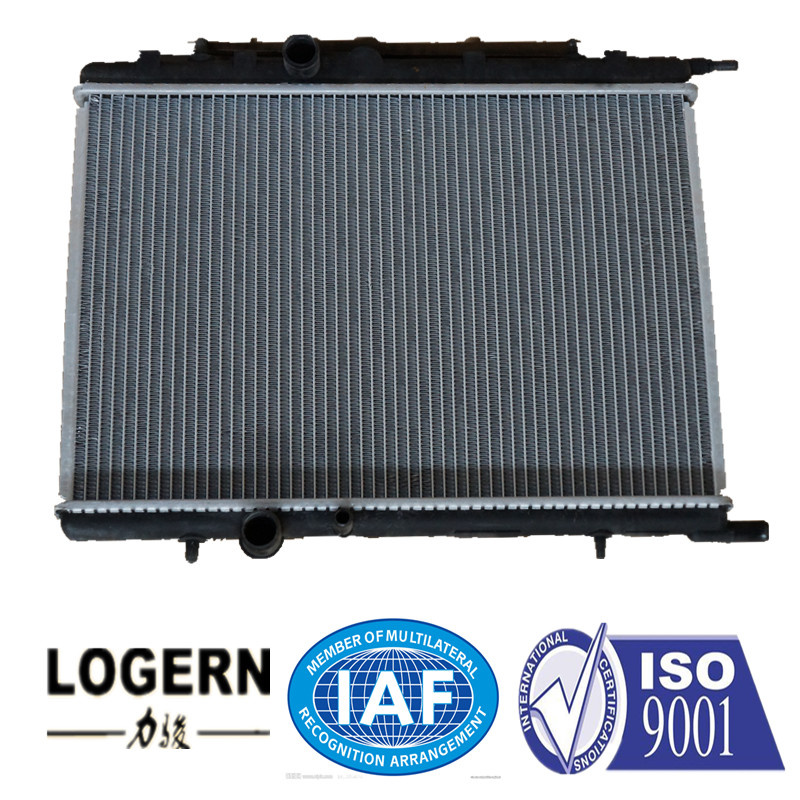 Auto Parts Radiator for Peugeot/Citroen 307/Xsara Ii'01- Mt