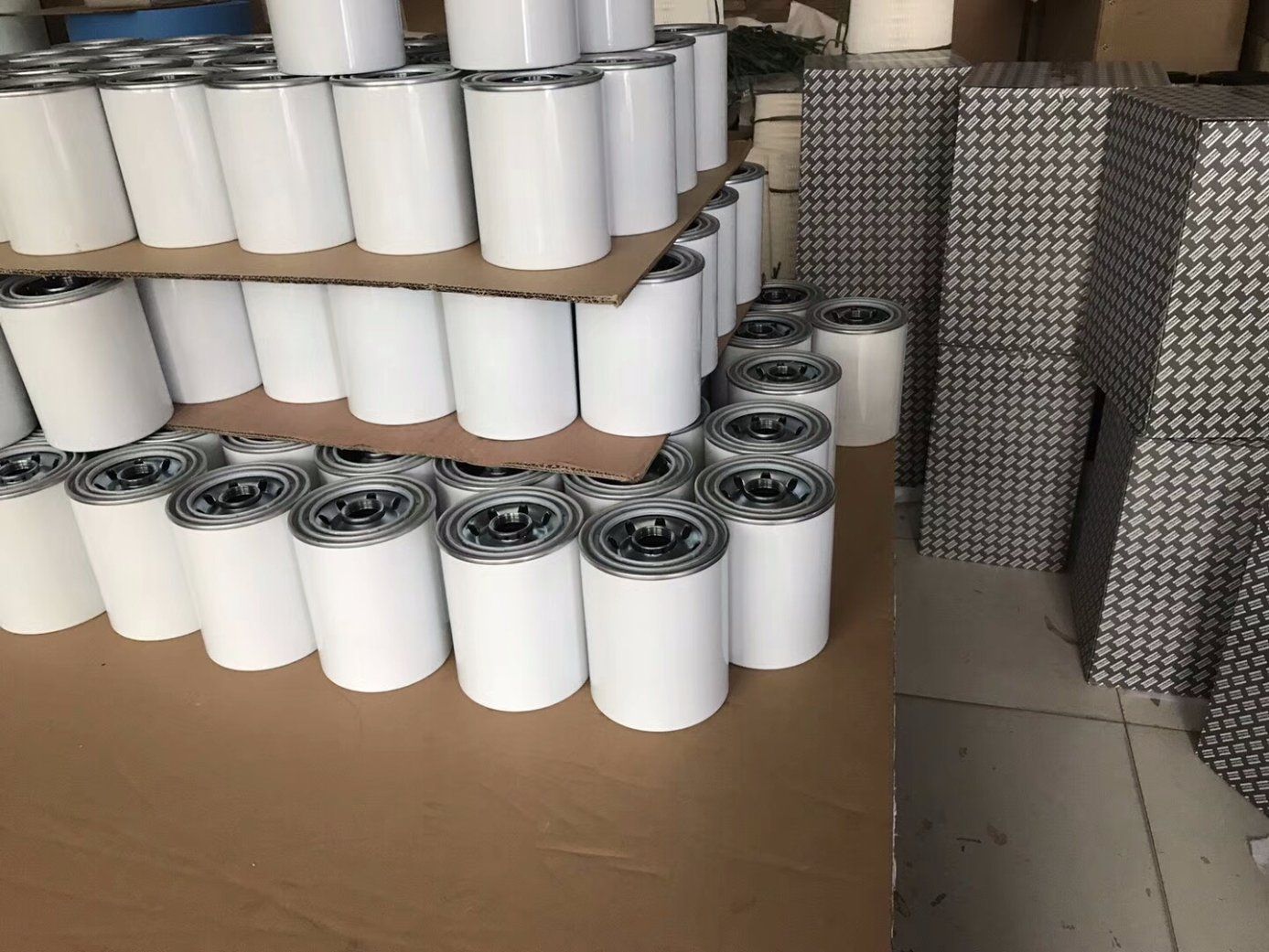 Scania Truck Parts Hydraulic Filter, Oil Filter for Daf Truck Spare Parts Wix33042 FF5367 P550881