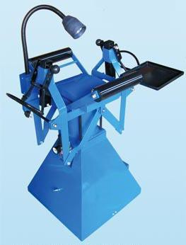 Foot-Operated Pneumatic Tyre Expander (AA-TSQB)