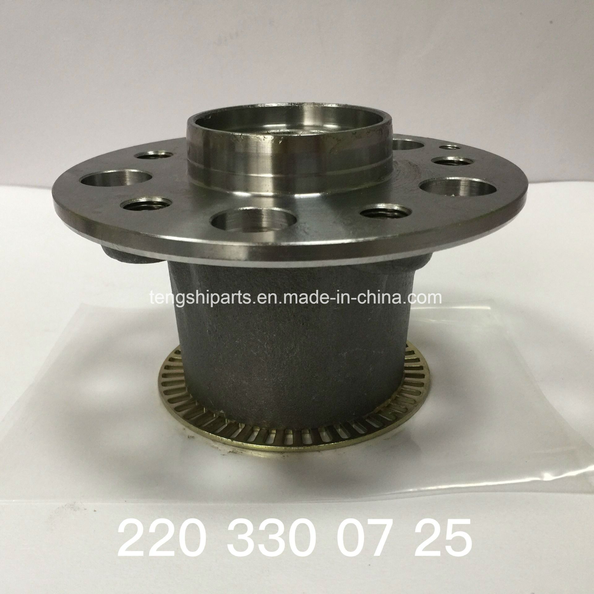 Auto Parts Wheel Hub Bearing for Benz W220