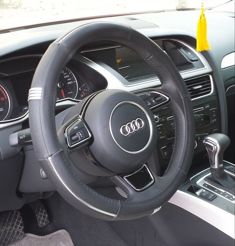 Bt 7155 The Production of Wholesale Leather Imitation Leather Steering Wheel Covers
