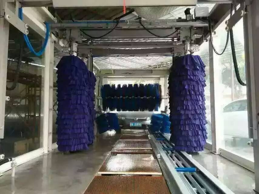 Automatic Car Wash Machine with High Pressure Water