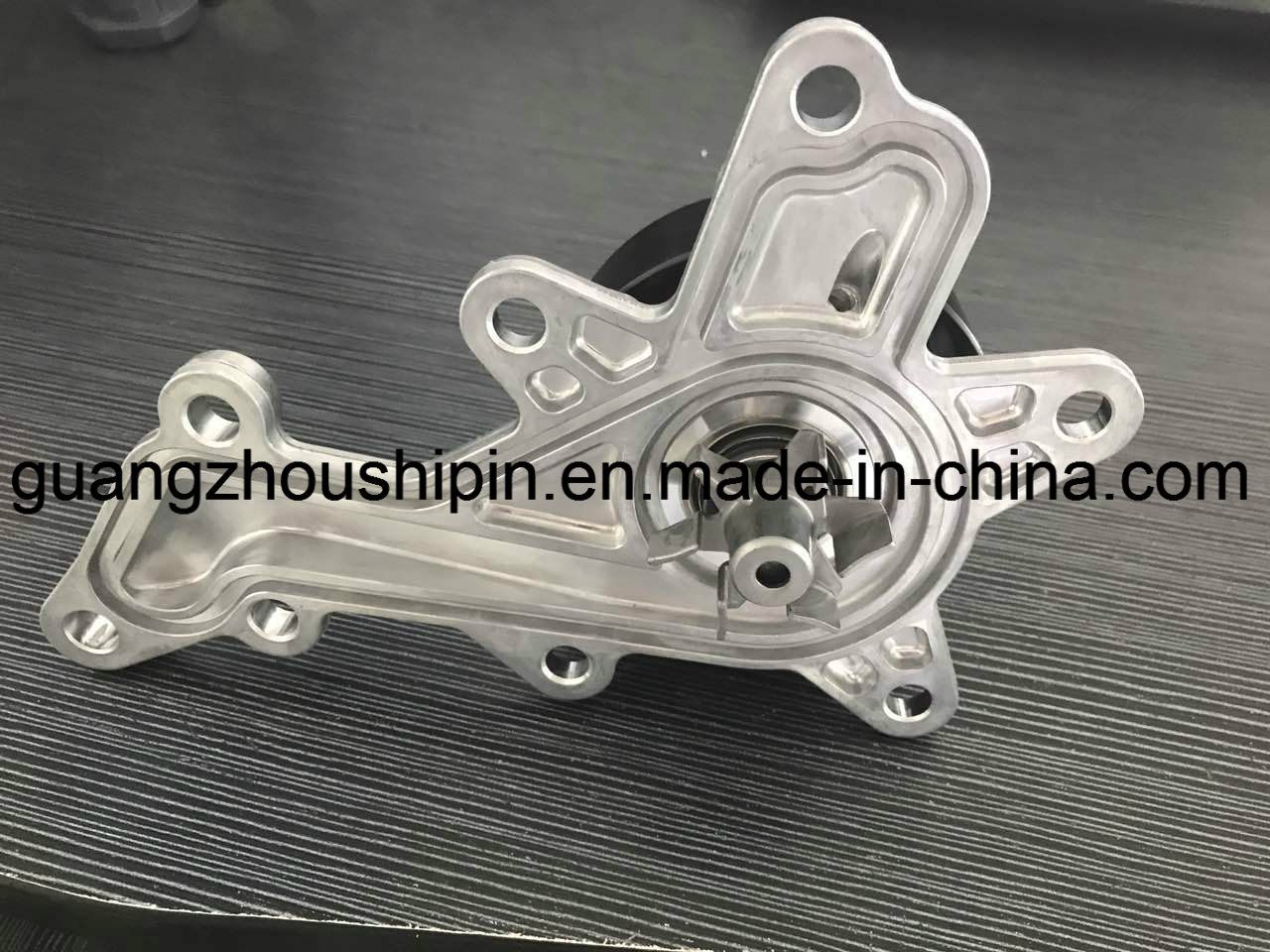 Vehicle Water Pump for Toyota Vios (16100-09630)