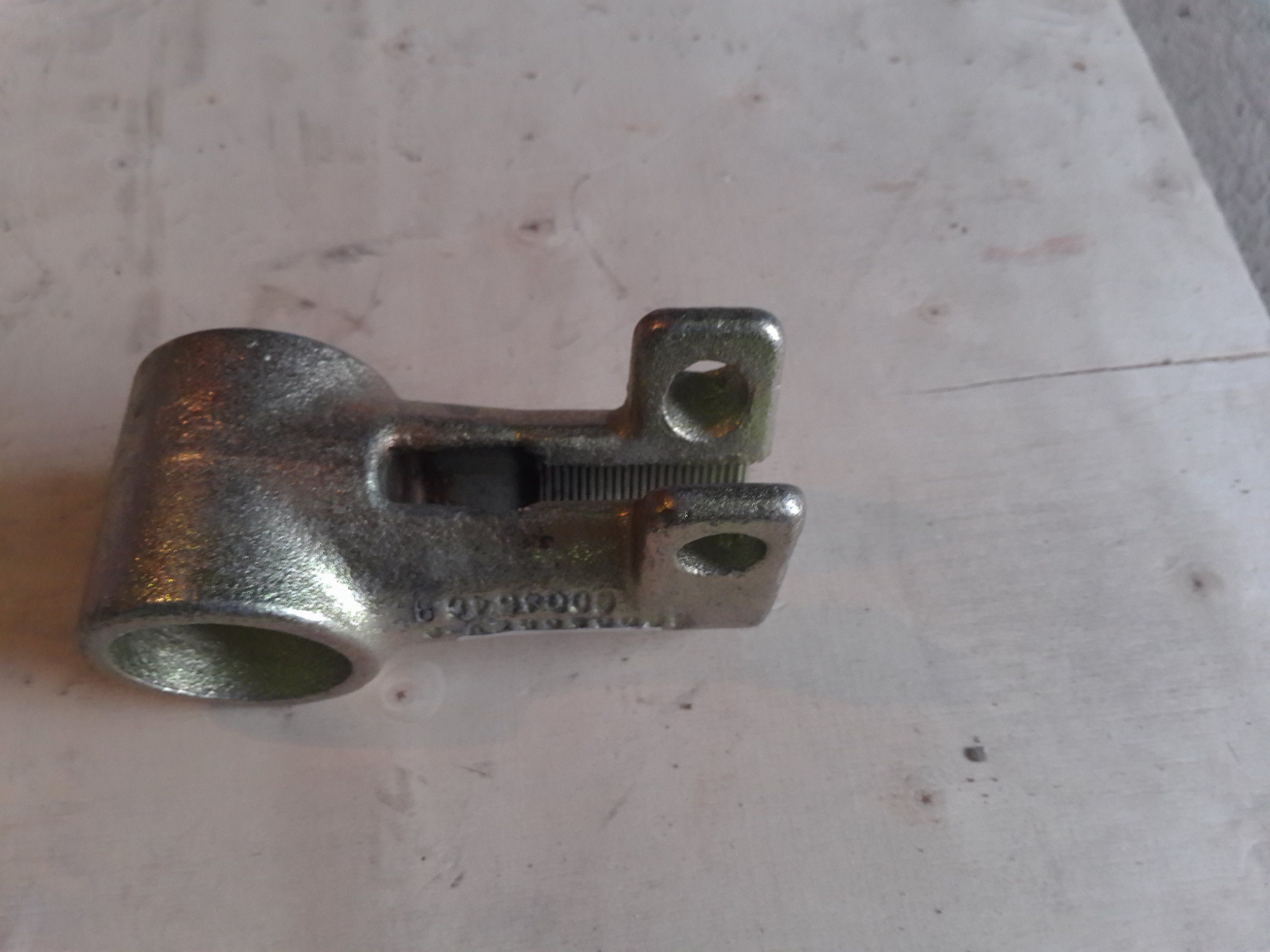 Auto Part 36