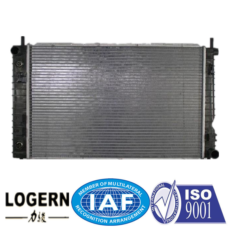 Japan Car Radiator for GM Equinox'05- at Dpi 2764