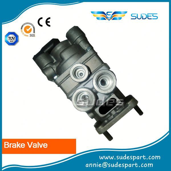 Mercedes Benz Truck Foot Brake Valve 0034316405