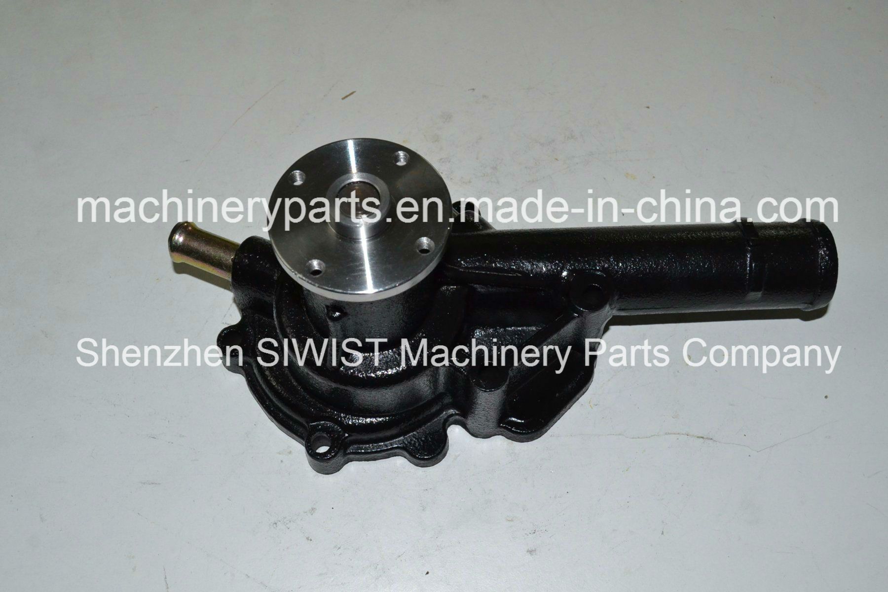 Water Pump Gwmz-10A Gwmz-12A 0381-15-010 0381-15-010A 038115010b 038115010c 038199151 038199151A for Mazda Ma Cosmo CD3mc Luce La4ms Capella La4mv