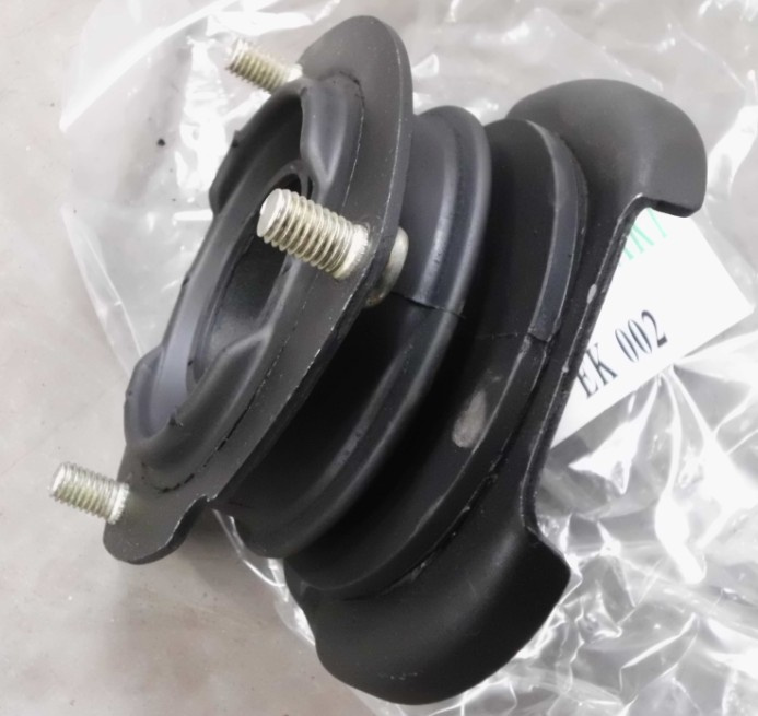 Rubber Suspension / Support Auto Spare Parts Rubber Support