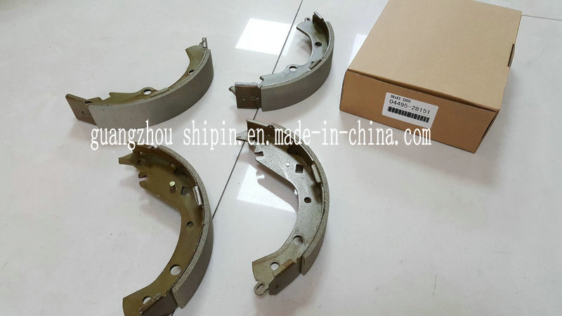 04495-28151 Automobile Assembly Brake Shoe for Toyota KIA Isuzu