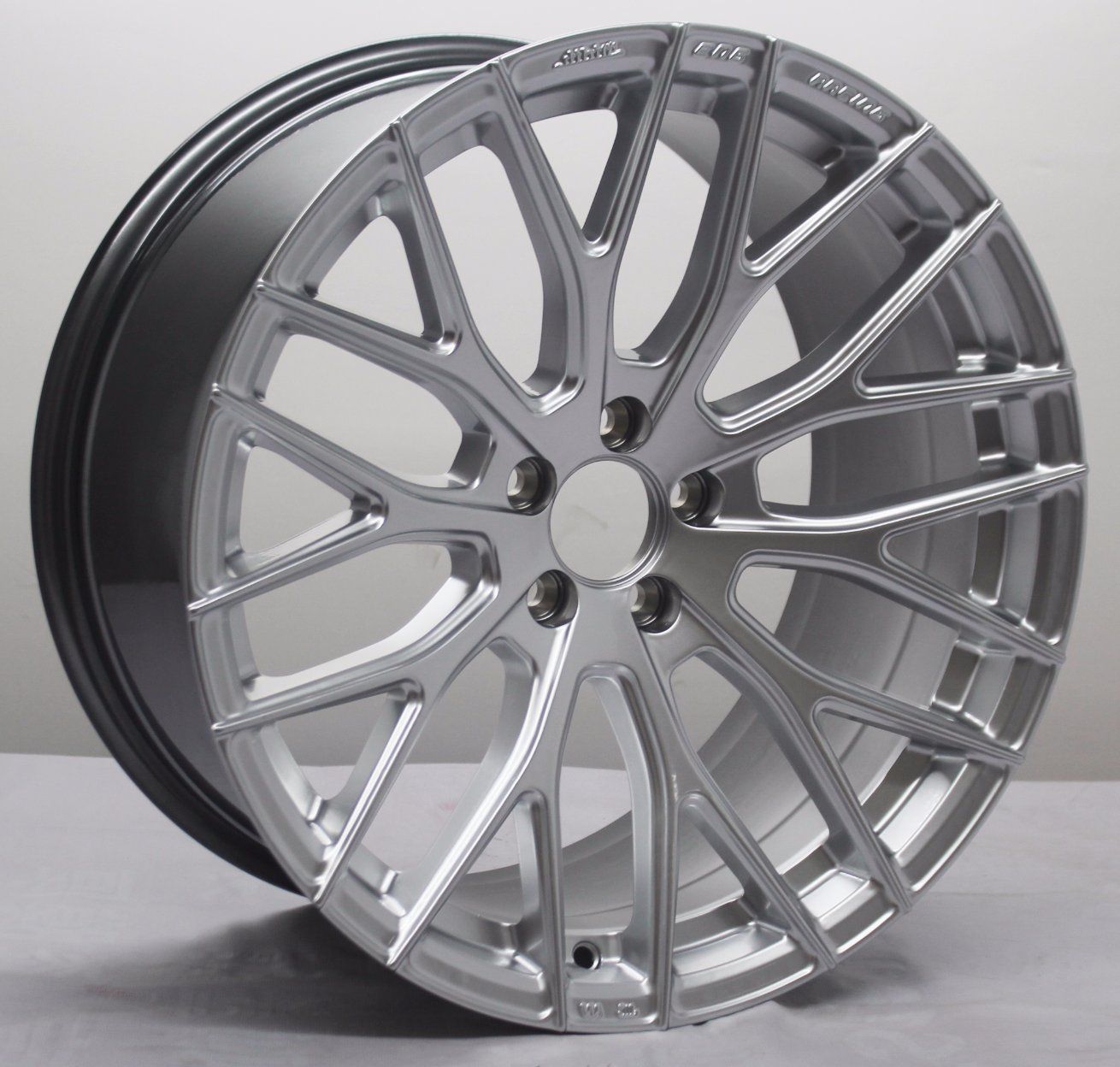Light Weight 17 18 Inch VW Replica Alloy Wheels Aftermarket