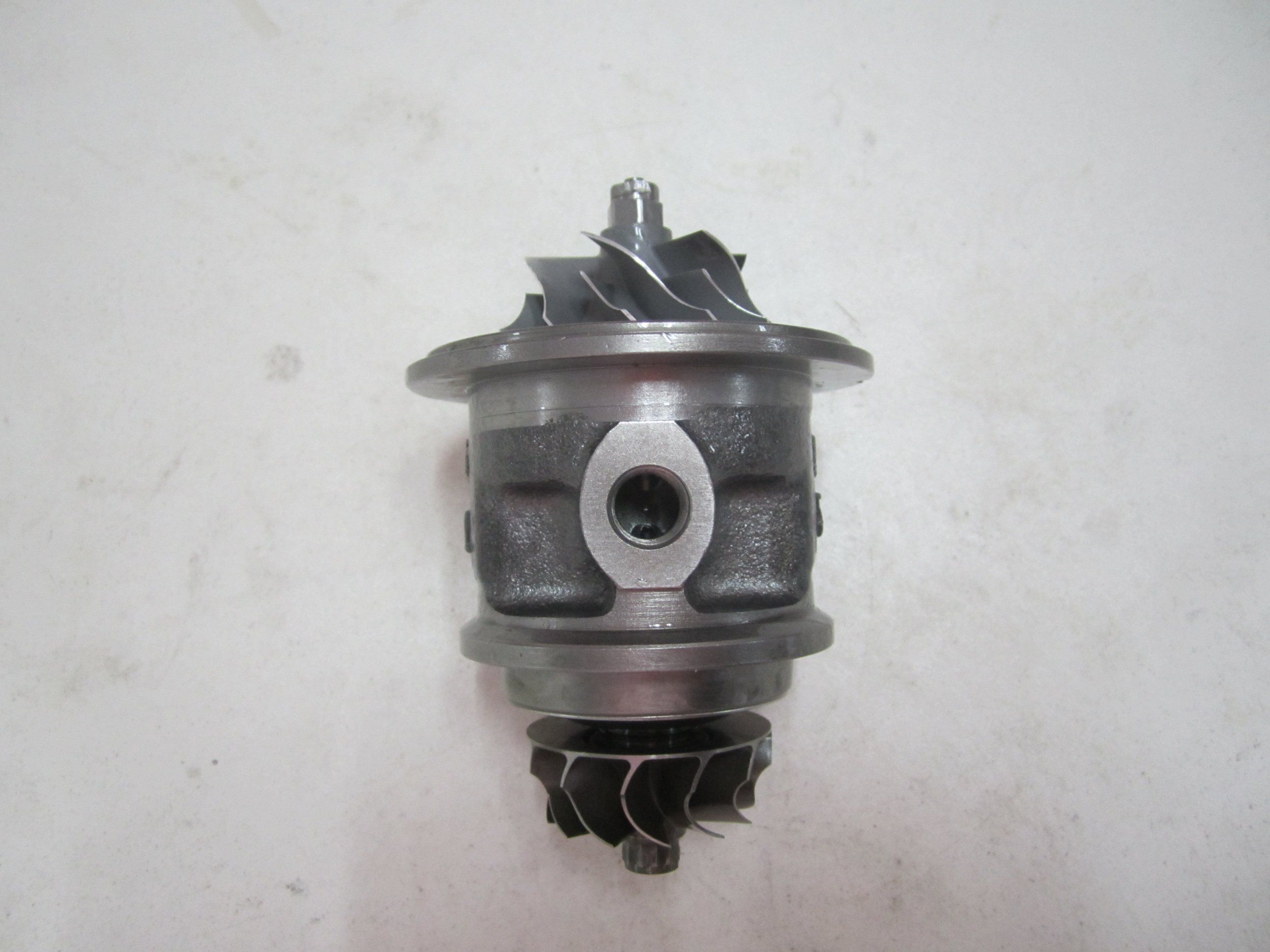 Td025m-09t-3.3 49173-02401 Turbocharger Cartridge for D4ea
