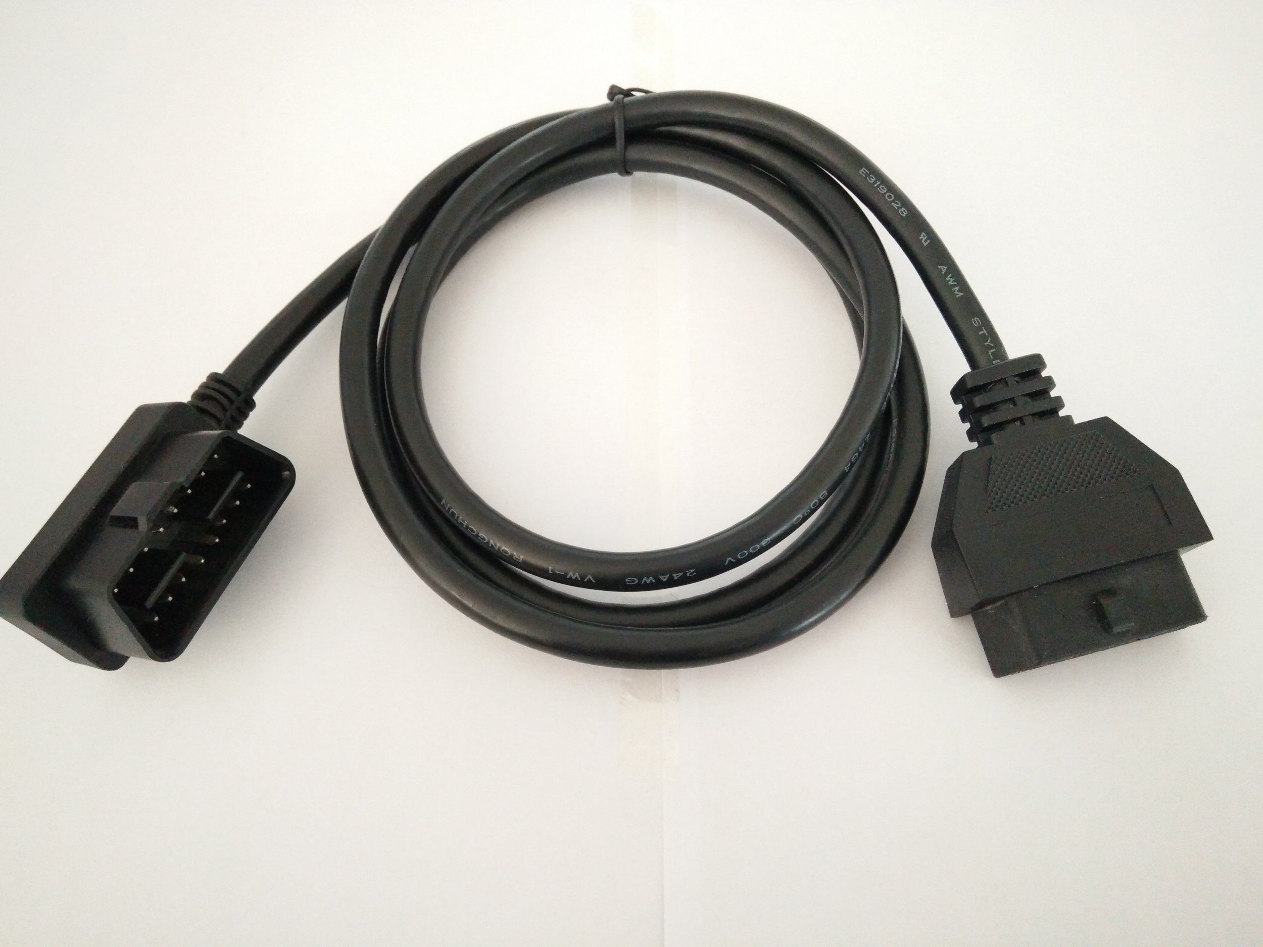 OBD 16p M to F L: 2000mm