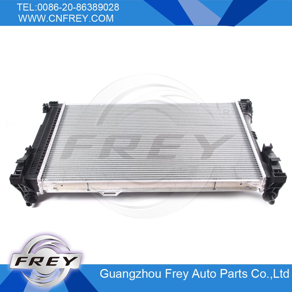 Car Accessories Radiator 2045003603 for W204 -Auto Parts Frey