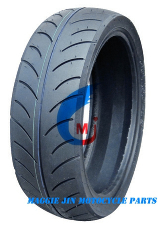 Motorcycle Spare Part Motorcycle Tyre for 120/70-12