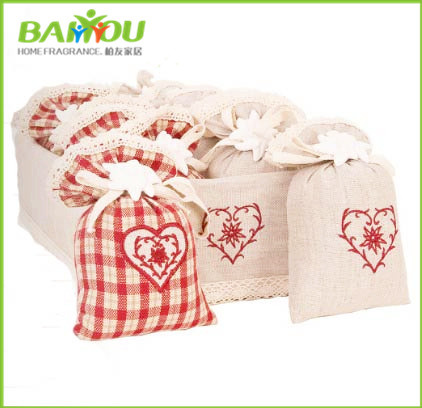 Dry Flower Heart Pouch