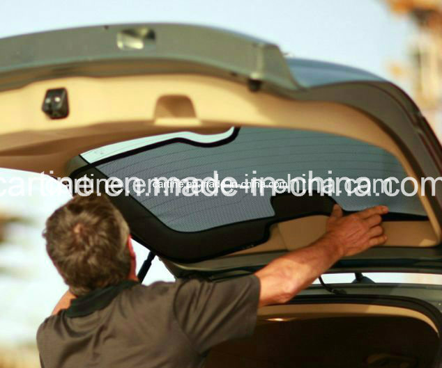 Manual Rear Sunshade