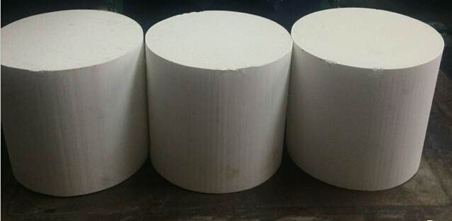 Honeycomb Ceramic Substrate Ceramic Honeycomb Used in Car Catalytic Converter