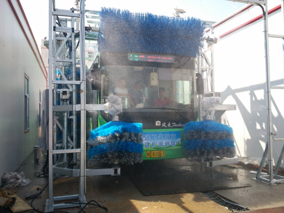 Drive-Through Bus and Truck Washing System