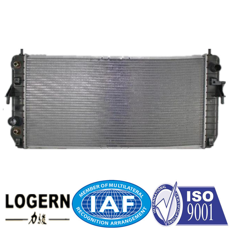 GM-195 Auto Spare Part Radiator for Dts/Lucerne'06-08 Dpi: 2853