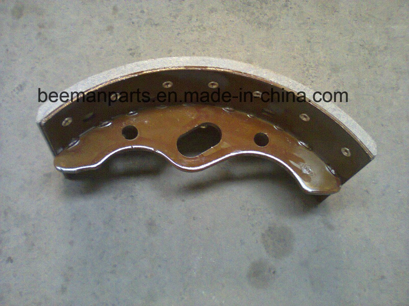 Non-Asbestos Truck Brake Shoe for Dyna R