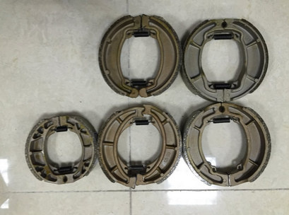 Motorcycle Brake Shoe for Cg125/Gn125/GS125/Wy125/RS125