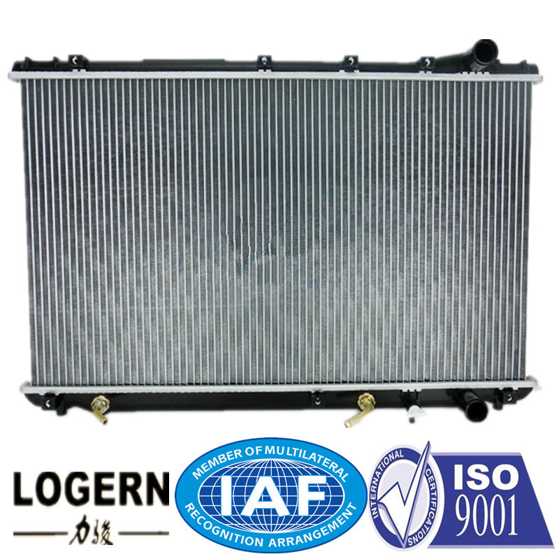 Radiator for Toyota Camry'92 - 96/92-93 for Lexus Es300 at