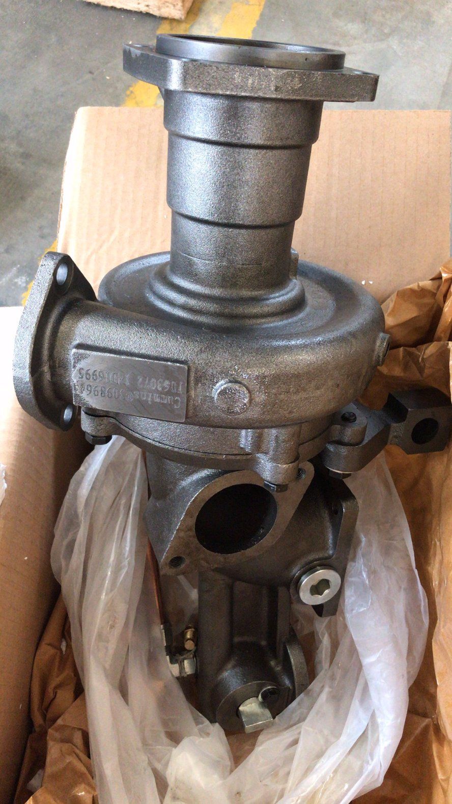 Nta855-C280 Cummins Engine Parts SD22 4915264 K19 Water Pump 4939895 3968862 3976168