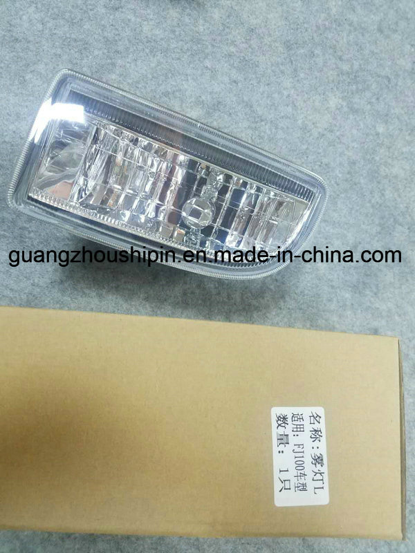 Auto Parts Front Fog Light 81220-60031 for Toyota Prado