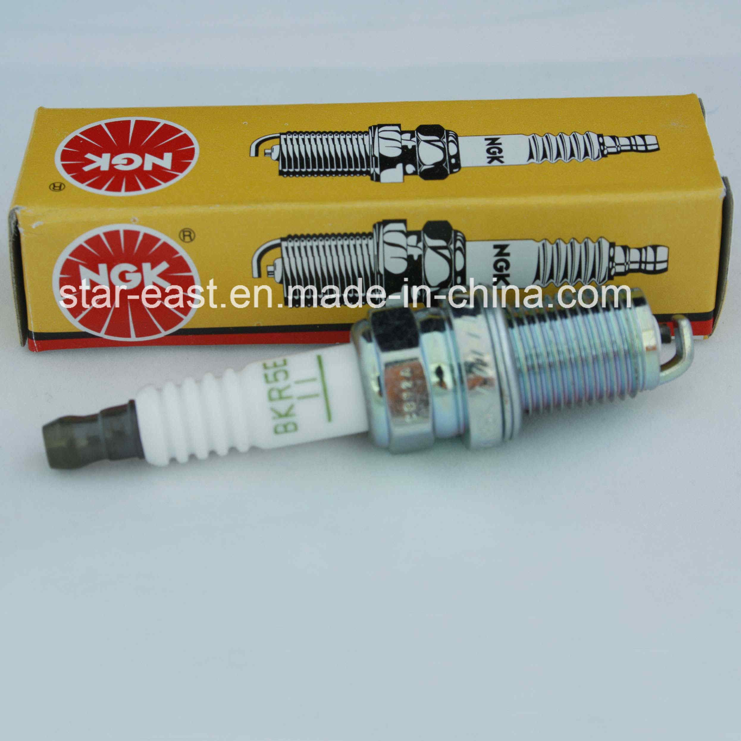 Hight Quality Spark Plug Bkr5e for Ngk Mitsubishi/ Nissan/Toyota