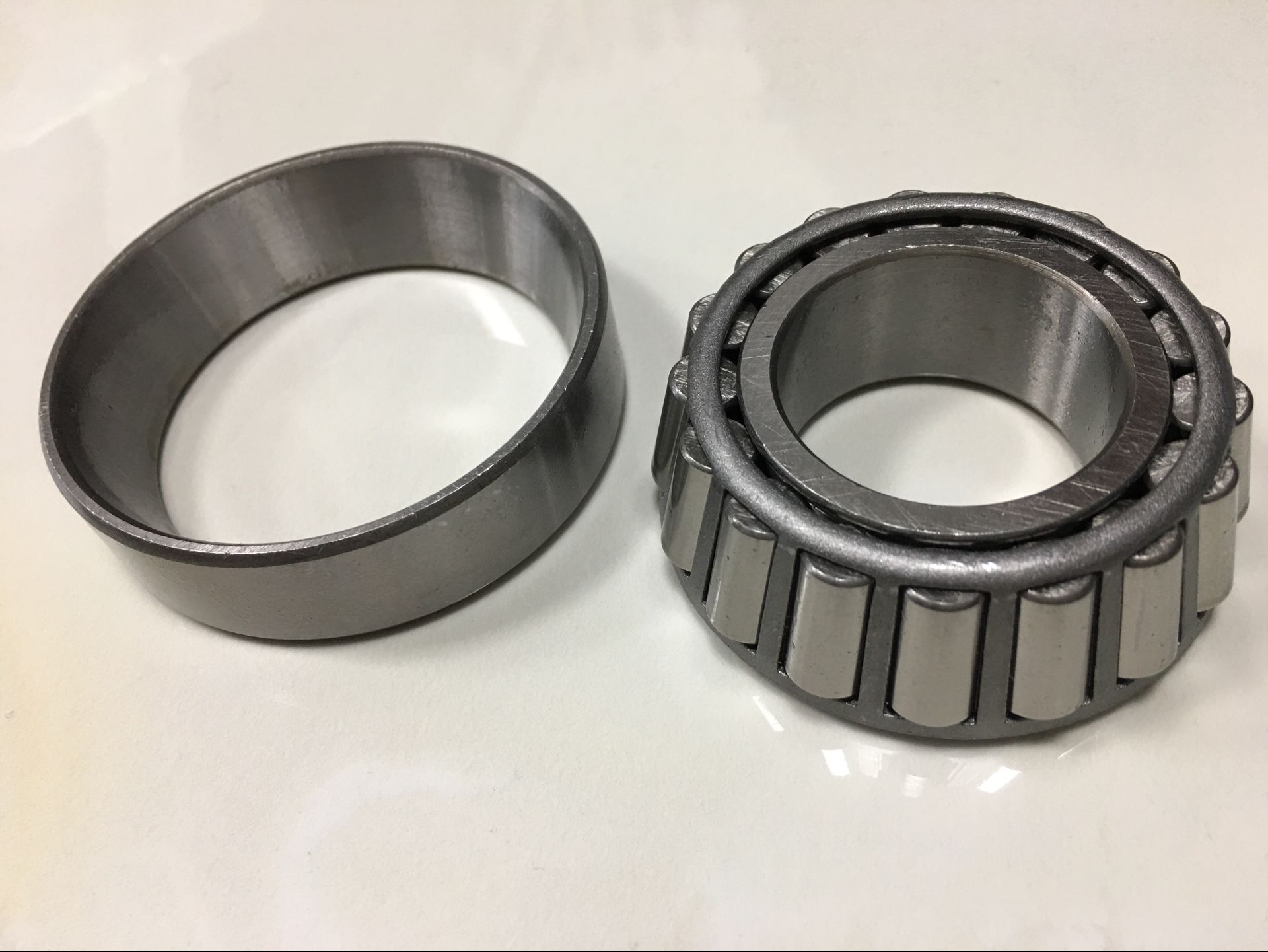Peb High Qualtiy Taper Roller Bearing, 15119/245