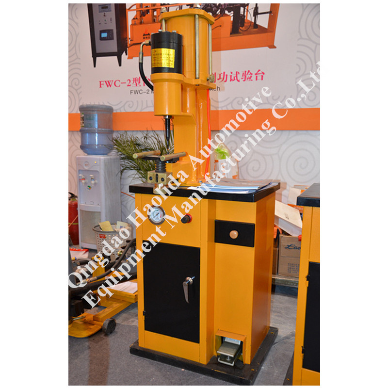 Factory Supply Qy-6 Model Brake Shoe Rivet Machine