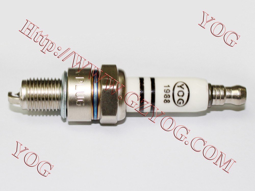 Motorycle Spare Part Spark Plug (10CM -A7TC)