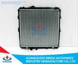 High Quality Engine Parts Aluminum Radiator for Toyota Hilux Pickup at