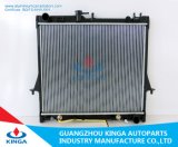 Wavy Fin Isuzu Car Radiator for Pickup Dmax 2006- ISO 9001 / Ts 16949 Approved