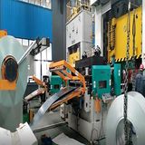 12.5kg/15kg LPG Cylinder Decoiler, Straightening and Blanking Line