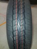 Semi Radial Car Tire PCR Tire (225/55r17 205/40R16 235/55r17) UHP Tires, Passenger Car Tire, PCR Tire, Radial Tire