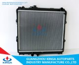 Car Radiator with Plastic Tank for Toyota Hilux Pickup86-93 Ln55