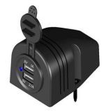 New Style Tenting Universal Marine/Automotive 2 Ports USB Car Charger DC3.1A Outlet Socket